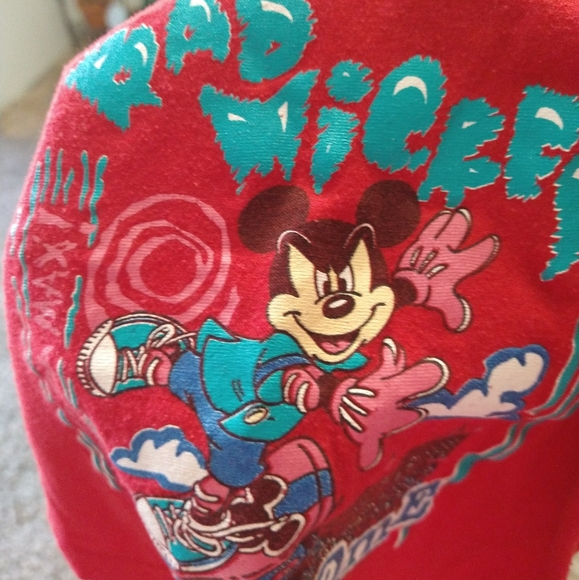 Rare 1990"s Walt Disney Company T-shirt USA Size 5/6 - Picture 3 of 7